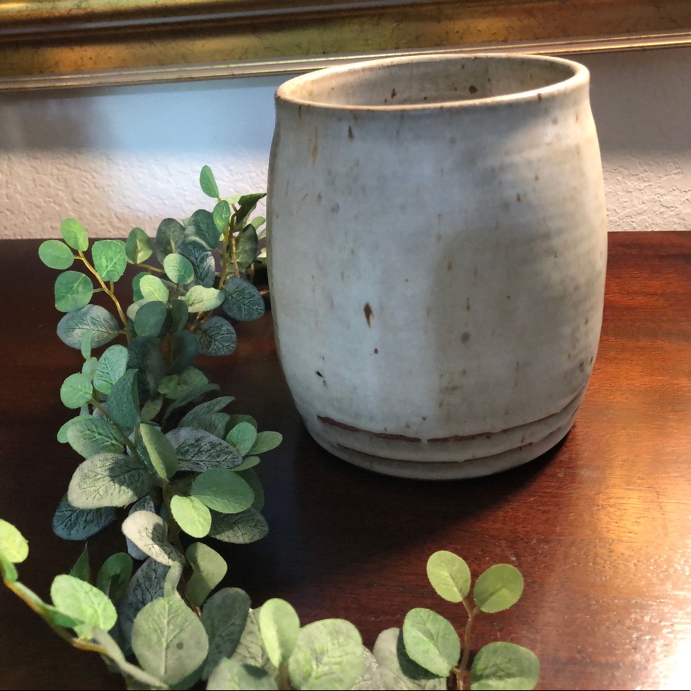 Ceramis vase, signed by Eddy